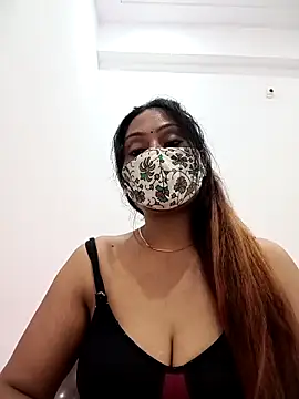 Your-Sasha7 Show in webcam