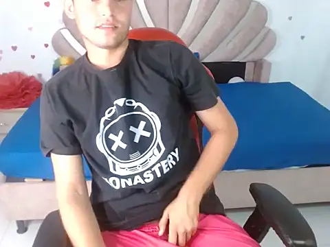 Chat +18 de sven_fox723 ao vivo