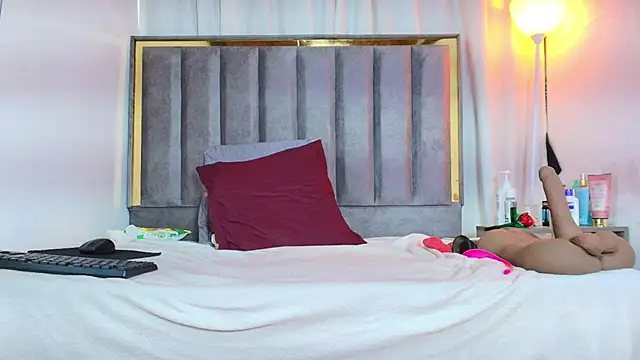 Rachele_x – Naživo XXX chat