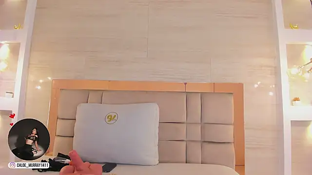 chloe_murray live XXX chat