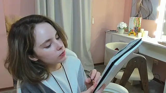 CrystaLeah's Live XXX Chat