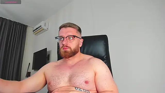 XXX chat uživo modela Findom_guy