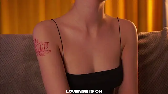 Chat +18 de AngelicRice ao vivo