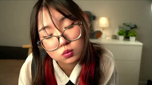 NelleMihalko Chat XXX live