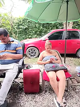 hotandfierylatinos2023 Adlı Modelin Canlı XXX Sohbeti