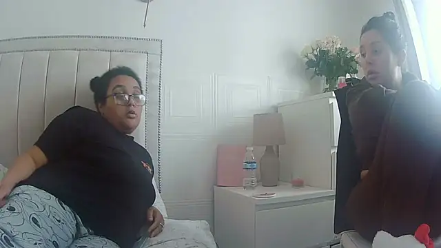 vanilla_chocolate23 网络视讯表演