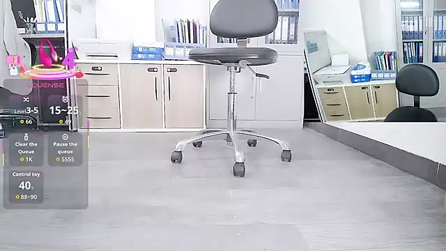 Saffron_10 现场XXX聊天