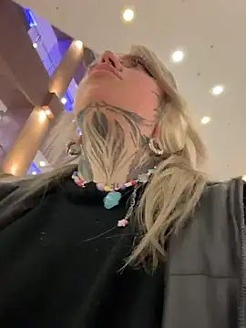 Chiibi live XXX chat