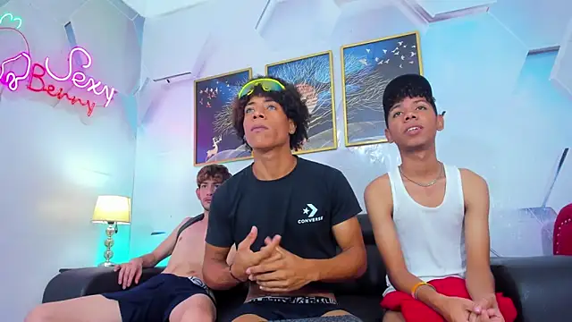 Spicy_guys' Live XXX Chat