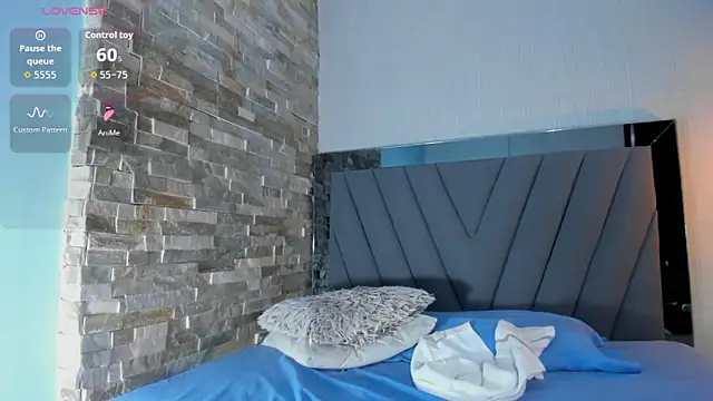 SAMANTACONNOR1 live XXX chat