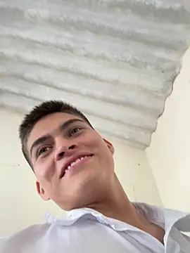 babystripchat19のライブXXXチャット