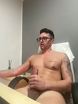 masterboss_ Live XXX-chat