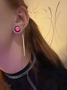 LunaMillieのウェブカメラショー