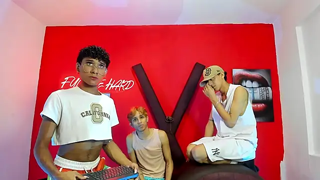 AVENGER_GUYS1 – Kamerová šou