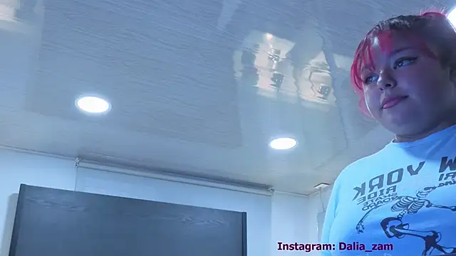 Chat +18 de dalia_zambrano ao vivo