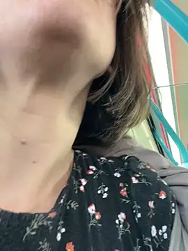 แชท XXX สดของ Kamorana