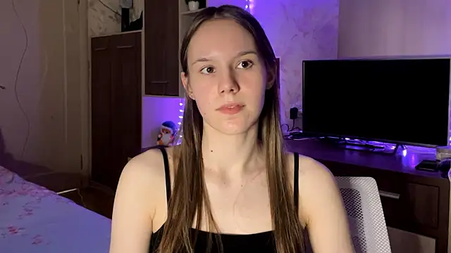 PrettyReal Live XXX Chat