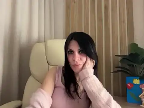 InjaAtHome – Kamerová šou