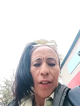 Coeur_de_luxure Webcamshow