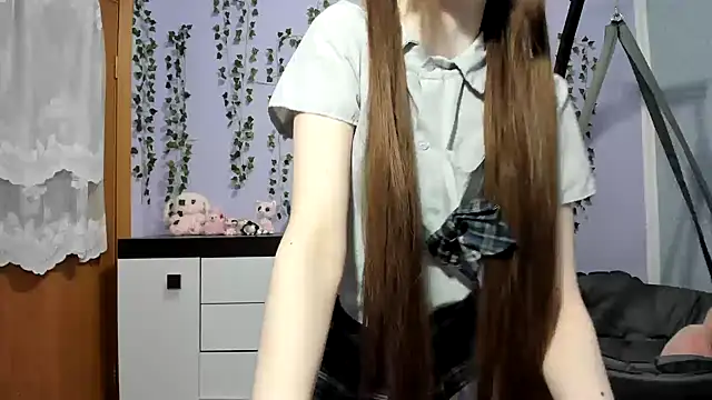 Yoonhee_ki Adlı Modelin Canlı XXX Sohbeti