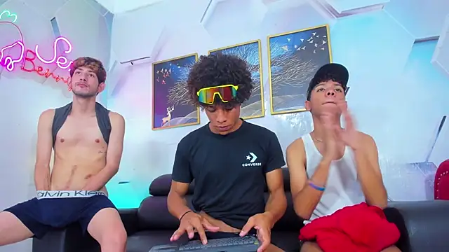 Spicy_guys webkamerás műsora