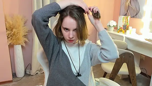 Chatroom XXX en direct de CrystaLeah