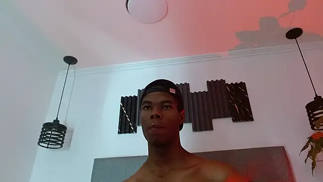 Chatroom XXX en direct de Santiago_Ortiz_