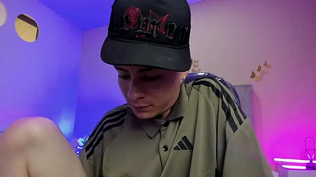 Nascary_Fox live XXX chat