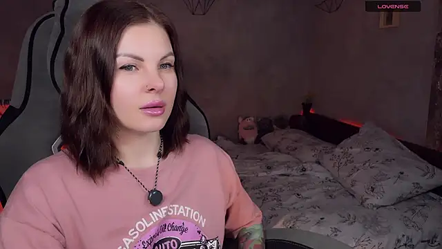 Alaska_ya's Live XXX Chat