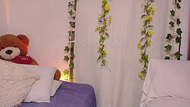 cattaleya1476's Live XXX Chat