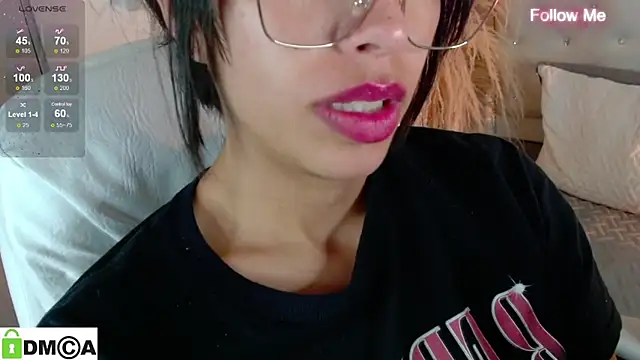 zoe_sexy_latin_19 即時 XXX 聊天