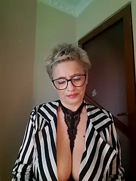 LunaBlaise Obrolan Langsung XXX