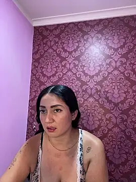 juliana_diaz: онлайн-секс-чат