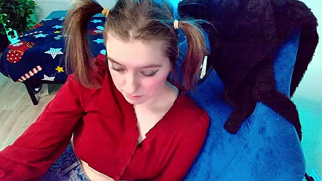 CranberryHot's Live XXX Chat