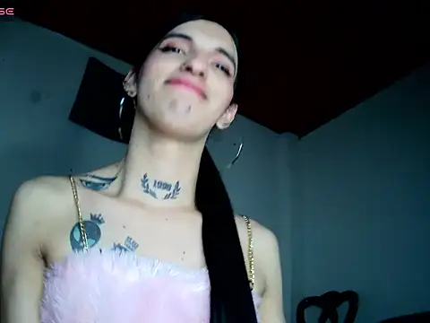 Scarlett_crastrawberry 即時 XXX 聊天