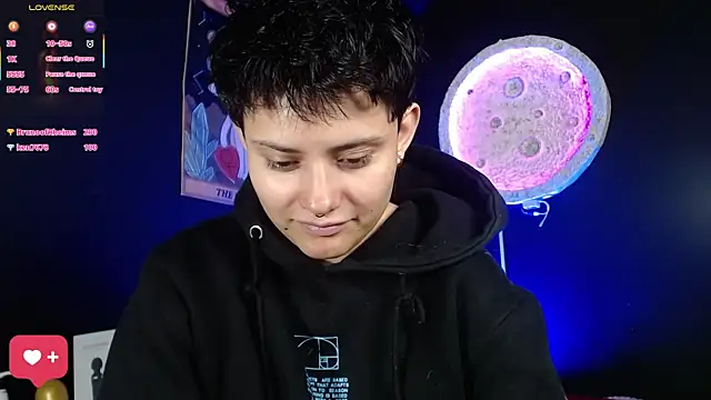 girl_intense444's Live XXX Chat