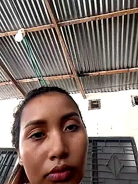 Genesis_18_ Adlı Modelin Canlı XXX Sohbeti