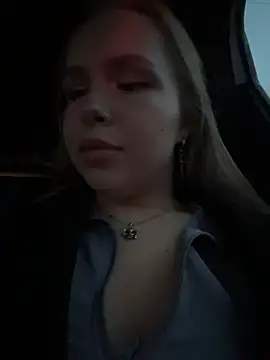 Liza_risky Pertunjukan Webcam