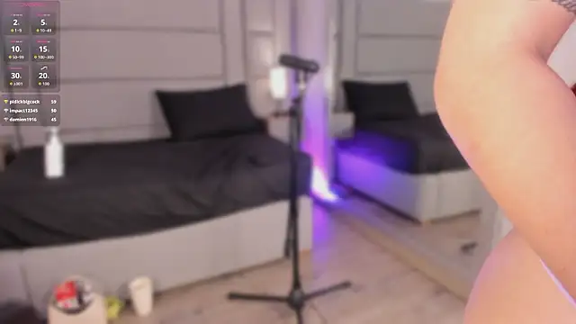 Chat XXX Live lexiee__