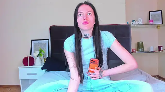 AdrianaCult – Live XXX-chat