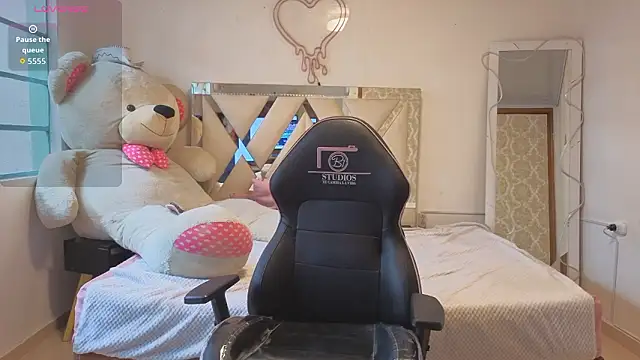 SABRIINA_TAY's Live XXX Chat