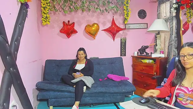 Sembang XXX Secara Langsung lesbiancuple