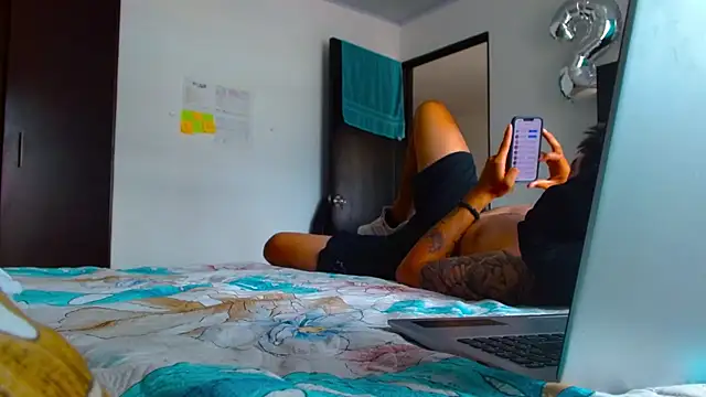 Pokazy przed kamerką – jimmy_scoot