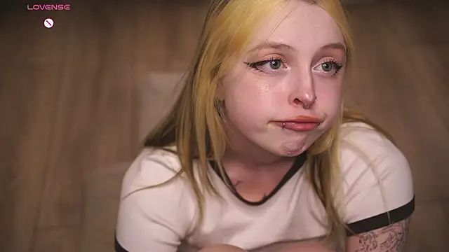 ElvenQueen Show Webcam