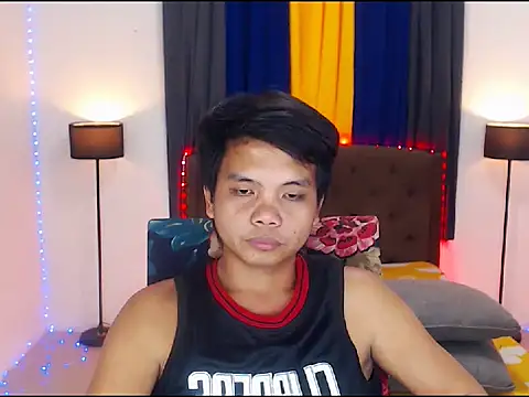 Czat XXX na żywo – IANhARDfUcker