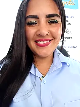 MAYE__13 Chat XXX live