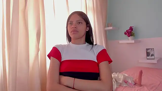 kendall_hernandez's Live XXX Chat