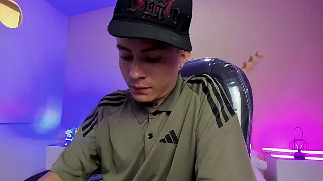 Nascary_Fox Chat XXX live