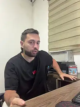 Nacho_Masters Live XXX-chat