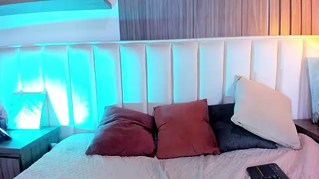 Yaramooun Chat XXX in diretta